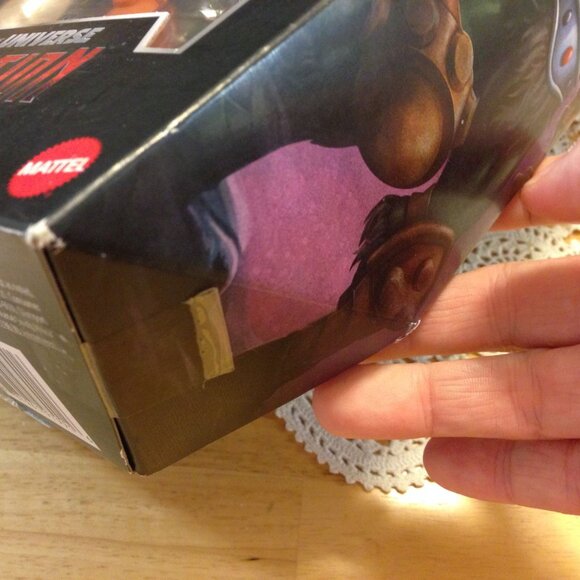 Masters of The Universe Revelation Man-At-Arms - Picture 8 of 8